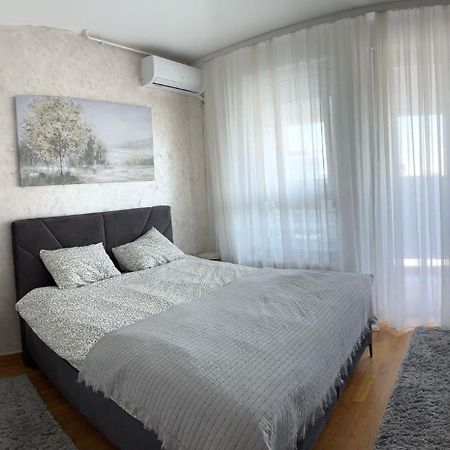 Manhattan Apartman Belvil Belgrade Extérieur photo