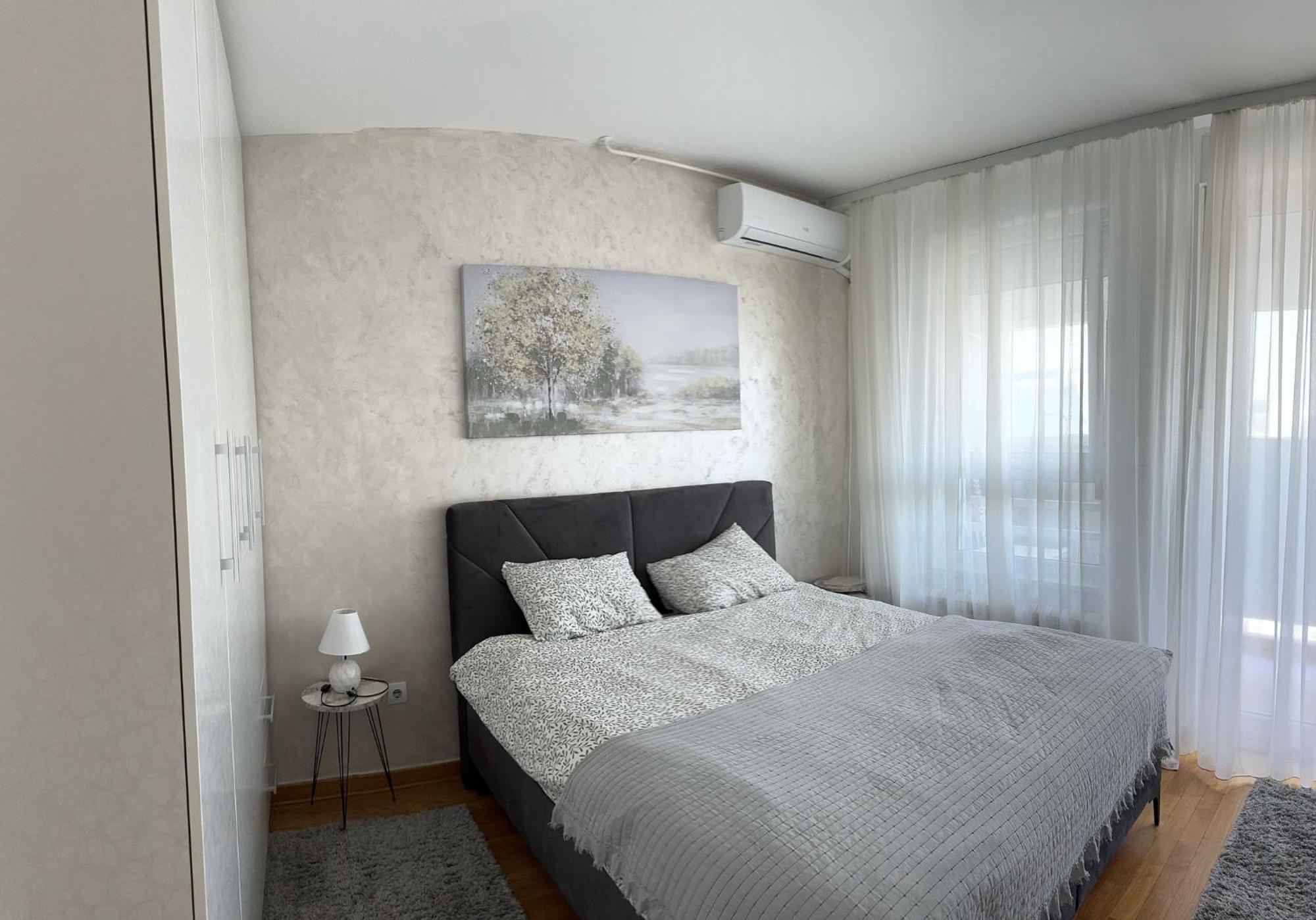 Manhattan Apartman Belvil Belgrade Extérieur photo